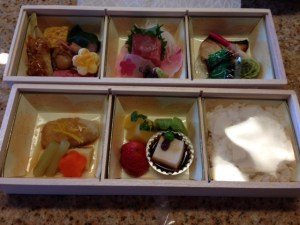 The bento lunch he brought for each person